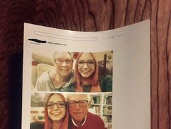 Momen Kocak dan Menggemaskan Saat Orang Tua Main Medsos