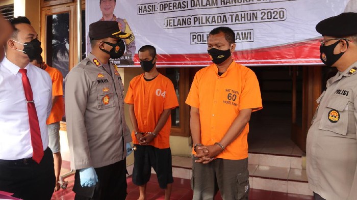 Seorang siswi SMP di Ngawi jadi korban pemerkosaan. Ia diperkosa di kebun tebu.