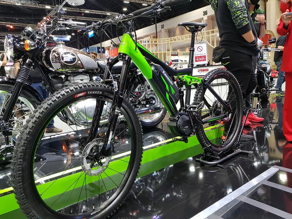 Kawasaki Bikin Sepeda Harganya Lebih Mahal dari Ninja ZX 25R