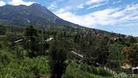 Berstatus Siaga, Gunung Merapi Tetap Indah Saat Cuaca Cerah