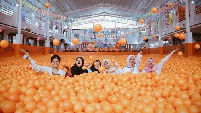 Centrum Million Balls