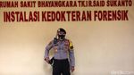 Datangi RS Polri, Pengacara FPI Minta 6 Jenazah Laskar FPI Dikeluarkan