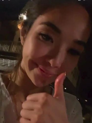 Gisel liburan di Bali