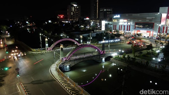 Jembatan Baru di Surabaya