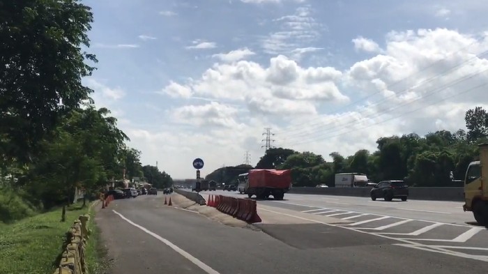 KM 50 Tol Japek