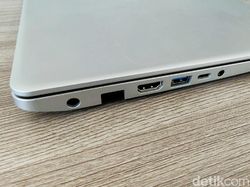 Dynabook Satellite Pro L40-G, Laptop Gaya Profesional Muda