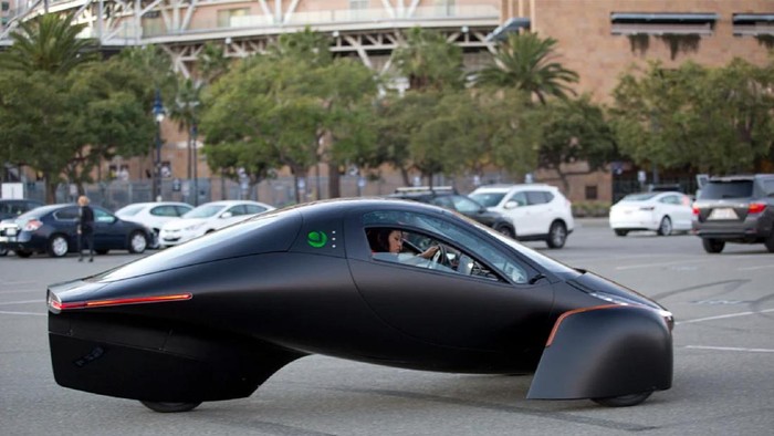 Mobil Listrik 3 Roda Ini Keren Abis, Sekali Ngecas buat 1.600 Km