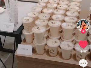 Pengantin Ini Sajikan Minuman KOI The untuk Tamu Undangan