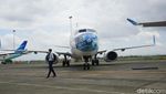 Potret Pesawat Garuda Indonesia  yang Bermasker Baru