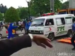 Video Ambulans FPI Masuk RS Saat Ricuh Diviralkan, Ini Faktanya