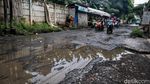 Waduh, Jalan di Tangsel Rusak dan Tergenang