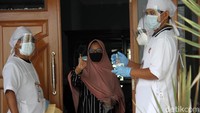 Meski ditengah Pandemi, Pilkada tahun ini tetap dilakukan dengan menggunakan protokol kesehatan.  