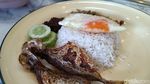 Bersantap Nasi Lemak Ponggol, Kuliner Legendaris Singapura yang Hadir di Jakarta