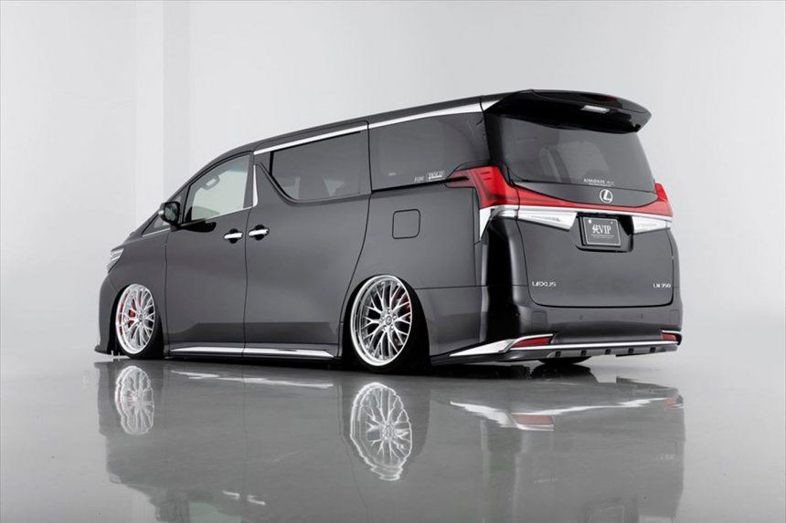 Toyota Alphard Dimodifikasi Jadi Lexus LM