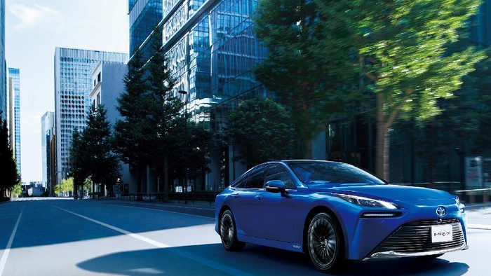 Toyota Mirai generasi kedua resmi diluncurkan di pasar Jepang, Rabu (9/12/2020).