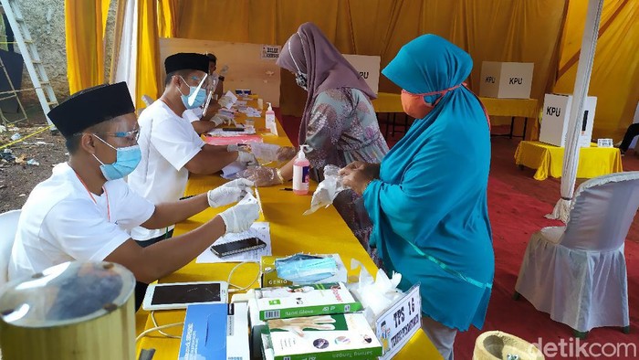 TPS 16 Kampung Parigi, Serpong Utara, Tangsel (Luqman Nurhadi Arunanta/detikcom).