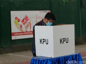 Nyoblos di Trenggalek, Wagub Emil Sebut Tantangan Bupati Terpilih