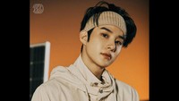 Jungwoo juga mengaku punya toleransi yang rendah terhadap alkohol. (Foto: dok. Instagram @nct) 
