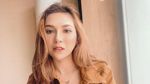 7 Potret Seksi Yuniza Icha yang Doyan Main Air