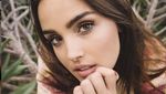 Ini Alma Del Caribe, Model Cantik yang Dadanya Diraba Pebalap F1