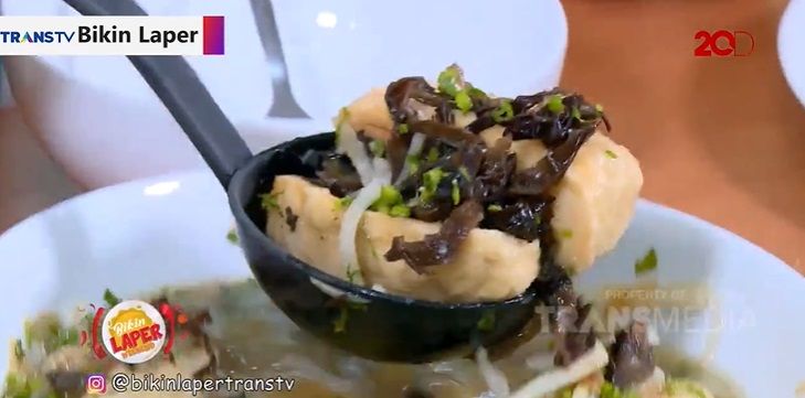 Bikin Laper Trans TV: Cicip Pempek dan Model khas Palembang
