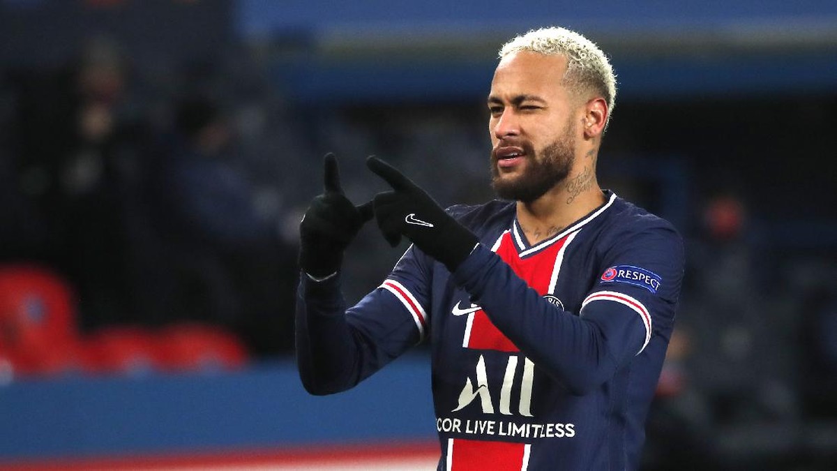 Neymar menciptakan rekor di Liga Champions usai hat-trick ke gawang Istabul Basaksehir. (Foto: AP/Francois Mori)
