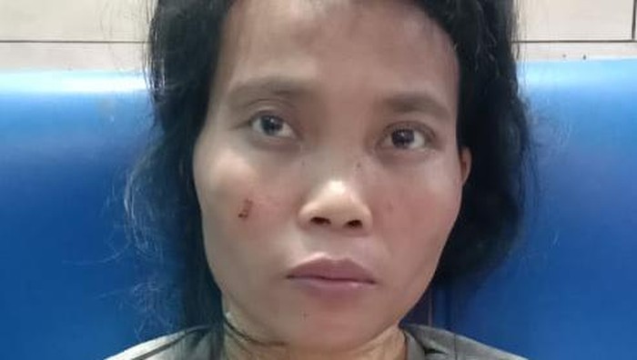 Ibu sadis gorok 3 anak kandung hingga tewas di Nias Utara