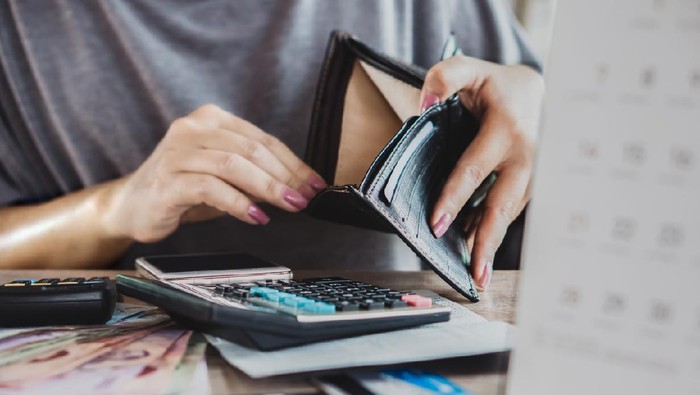 6 Tips Hemat Belanja Selama Libur Nataru