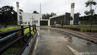 Kedua tempat ibadah tersebut mengisyaratkan adanya kerukunan antara umat Islam dan Nasrani, sehingga membuat orang yang melihatnya damai.