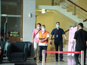 Cawabup OKU yang Menang Lawan Kotak Kosong Ditahan KPK, Ini Kata Pengacara
