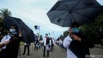 Ketika Buruh Gelar Aksi di Tengah Peringatan Hari HAM Sedunia