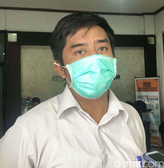 Komisioner KPU Surabaya Divisi Sosialisasi, Pendidikan Pemilih, Partisipasi Masyarakat dan SDM, Subairi