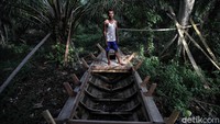 Begini potret Pulau Rupat dengan segala keterbatasannya untuk menjalani aktivitas sosial, ekonomi dan budaya.