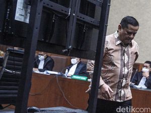Ini Pertimbangan Jaksa Tuntut Irjen Napoleon 3 Tahun Penjara