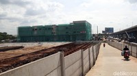Target operasional LRT Jabodebek itu diketahui molor dari rencana awal yang ditargetkan pada 2021 mendatang.