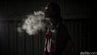 Kenaikan per sektor industri berbeda-beda, sementara sigaret kretek tangan tidak mengalami kenaikan.