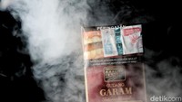 Sri Mulyani mengatakan kebijakan ini dari sisi kesehatan diharapkan akan mengendalikan konsumsi rokok. Menurunkan prevalensi merokok terutama pada anak anak dan perempuan. Prevalensi merokok secara umum dari 33,8% jadi 33,2% pada 2021.
