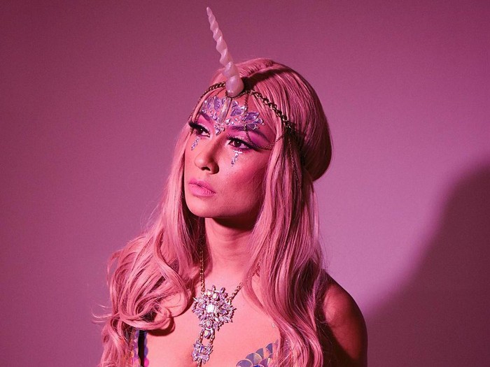 Potret Uli Auliani jadi Unicorn Potret Uli Auliani jadi Unicorn