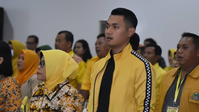 calon bupati tuban Aditya Halindra faridzky