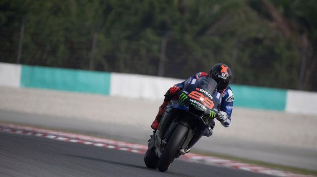 KUALA LUMPUR, MALAYSIA - FEBRUARY 09:  Jorge Lorenzo of Spain and Monster Energy Yamaha MotoGP Team heads down a straight during the MotoGP Pre-Season Tests at Sepang Circuit on February 09, 2020 in Kuala Lumpur, Malaysia.  (Photo by Mirco Lazzari gp/Getty Images)