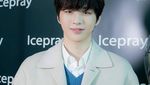 Bertambah Usia, Ini Pose Menggemaskan Kang Daniel dengan Kue Ulang Tahun