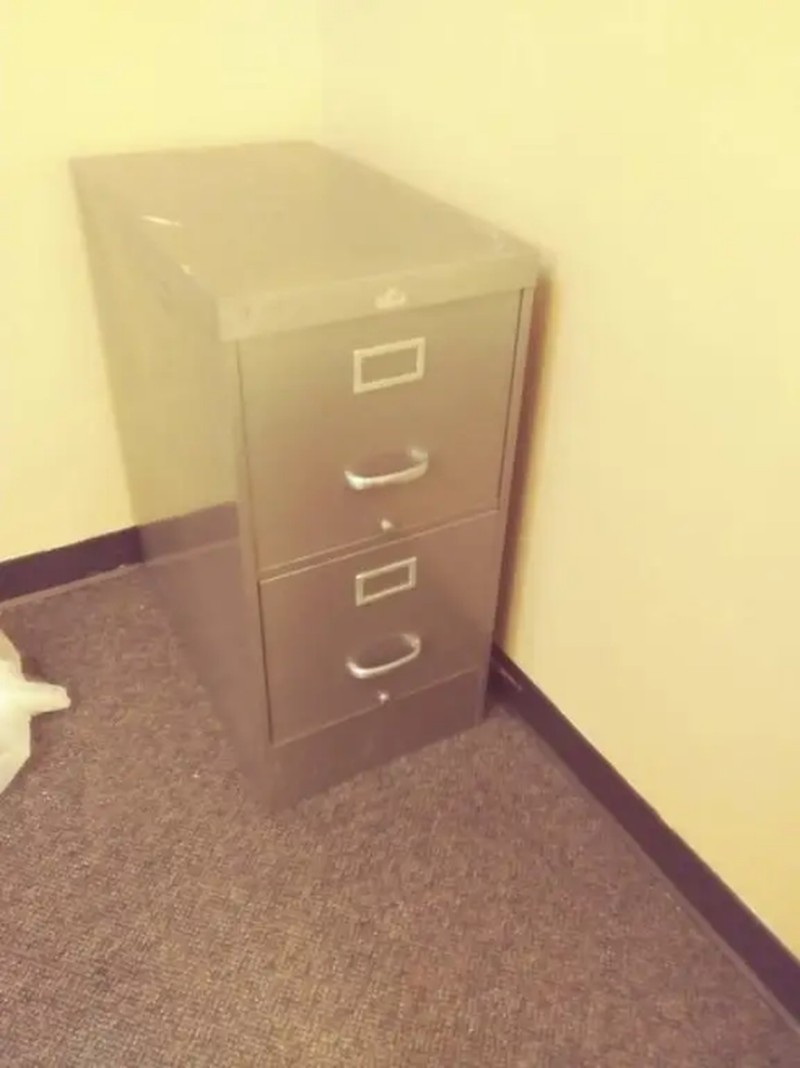 'Glitch in the Matrix' sering disebut menjadi tanda kita hidup dalam sebuah simulasi. Berikut ini foto yang bikin merinding.