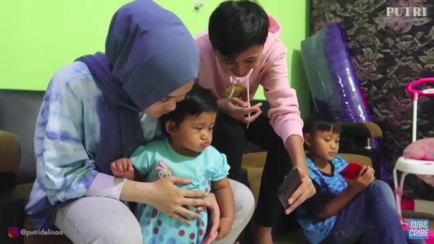 Putri Delina bersama BIntang
