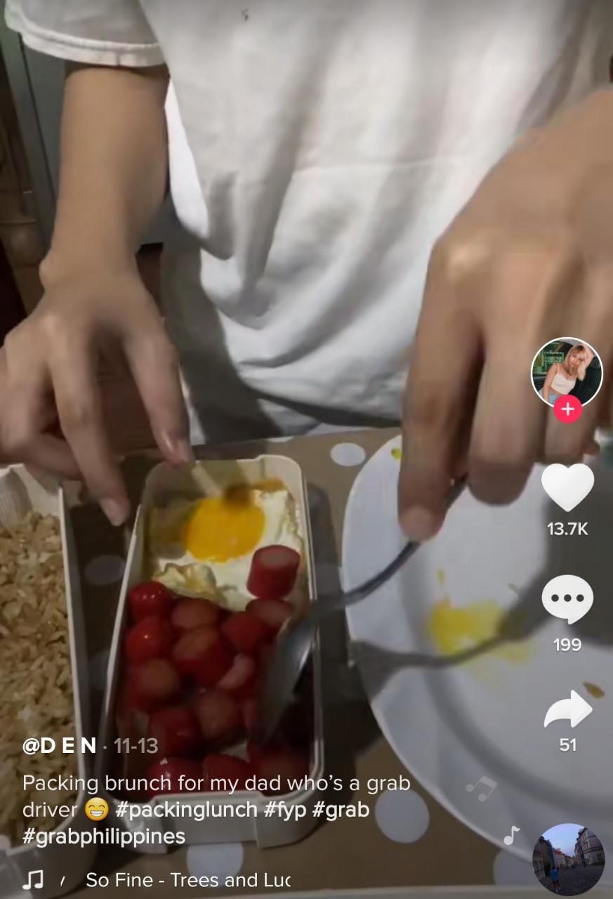 Salut! Wanita Ini Siapkan Bekal Makan Ayahnya yang Kerja Jadi Ojol