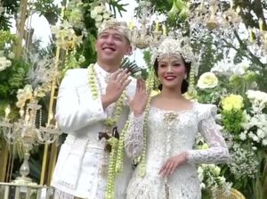 Yura Yunita Resmi Menikah dengan Donne Maula