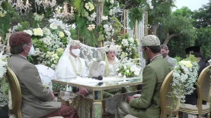 Yura Yunita dan Donne Maula Yura Yunita dan Donne Maula