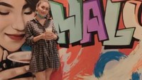 Selain menjadi penyanyi, Ayu Ting Ting juga berbisnis kuliner. De Halu Cafe usaha kuliner terbarunya yang baru buka beberpa bulan lalu. Foto: Instagram @ayutingting92