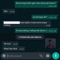 Duh kasihan, ngenes banget nih baca balasan dari si cewek. Nggak main-main, langsung di block guys.. Auto nangis deh.. Foto: Instagram/@awreceh.id