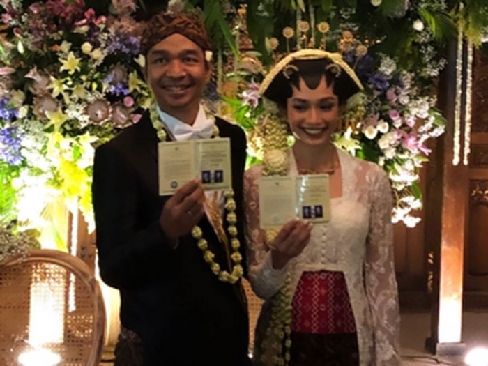 Dimas Djay dan Faradina Mufti