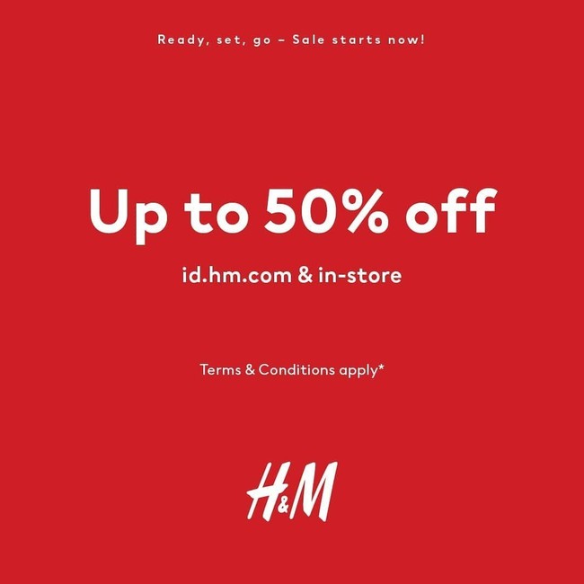 H&MPromo H&M End Season Sale sedang berlangsung. Ada diskon 50% yang bisa ditemukan di toko offline dan online H&M. Foto: Internet